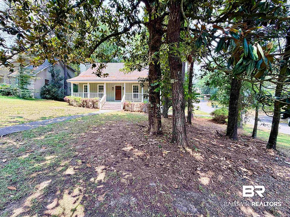 1st image of 143 Bay View Dr
