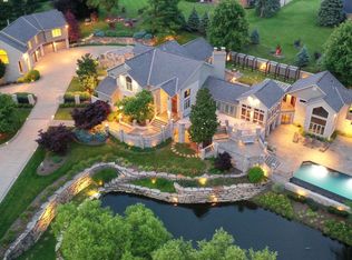 875 Squire Oaks Dr, Villa Hills, KY
