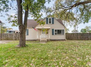 64 Macarthur Dr, Northlake, IL