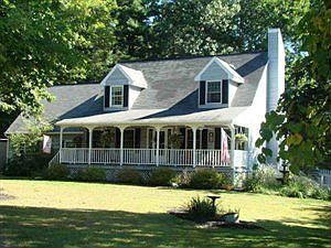 1st image of 32 Oak View Dr