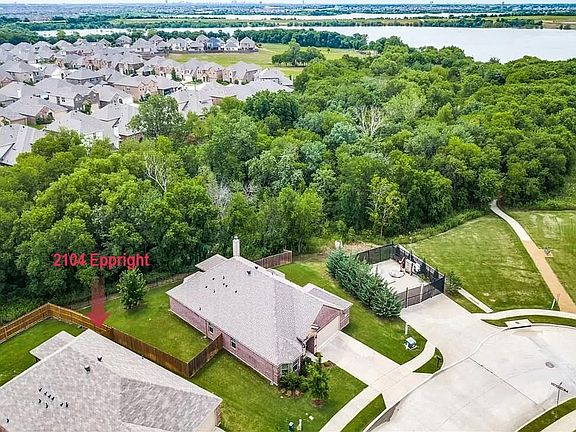 2nd image of 2104 Eppright Dr