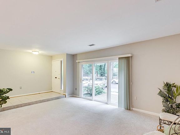 5th image of 3773 Persimmon Cir