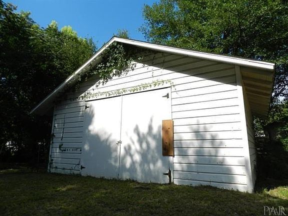 5th image of 808 N Cary Memorial Dr