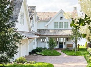 430 Lafayette Ave, Excelsior, MN 55331