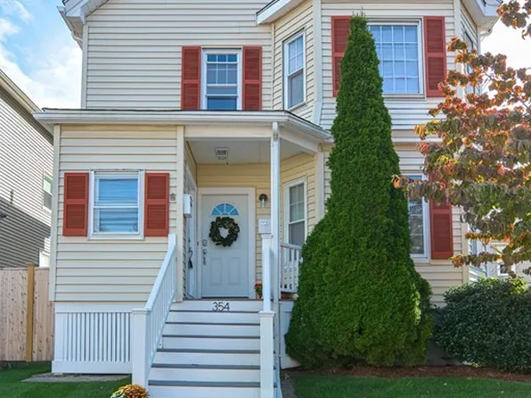 354 Newton St #1, Waltham, MA 02453