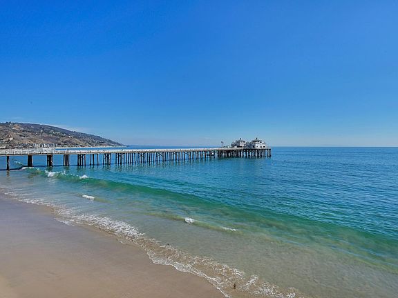 3rd image of 23038 Pacific Coast Hwy