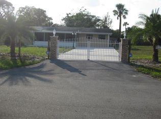 4764 Square Lake Dr, Palm Beach Gardens, FL 33418