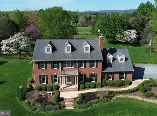 11929 Folly Ln, Lovettsville, VA 20180