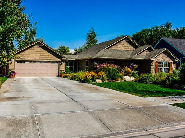 3877 Nottingham Ln, Idaho Falls, ID 83402