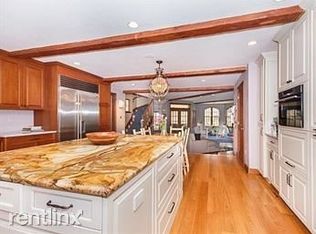 85 Gate House Rd, Newton, MA 02467