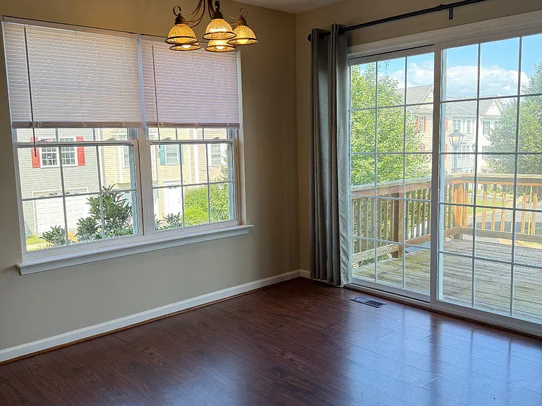 206 Weathervane Dr — Photo 10