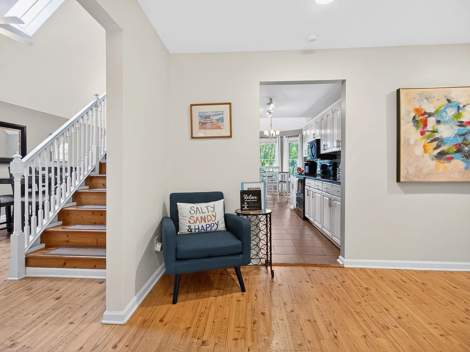 4 bed, 3.5 bath, 2448 sqft, $4,200 — Photo 4