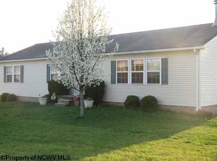 2310 Smithtown Rd, Morgantown, WV 26508
