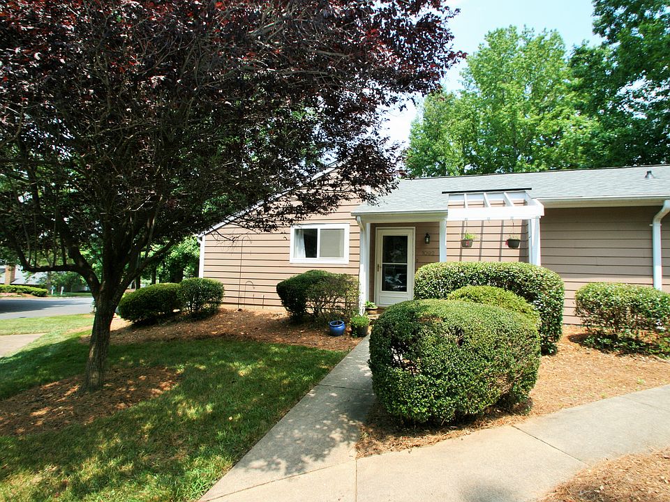 1st image of 1092 Sardis Cove Dr