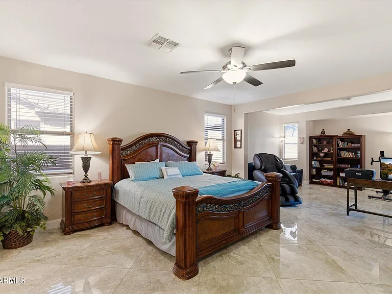 22250 W Ashleigh Marie Dr — Photo 24
