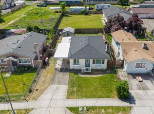 166 Mace Rd, Medford, OR 97501