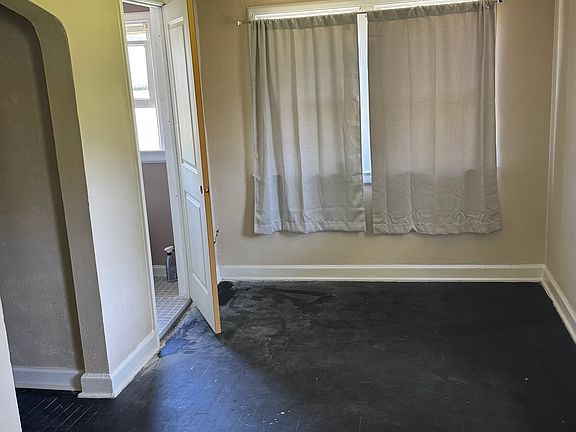 5th image of 1475 E 78th St