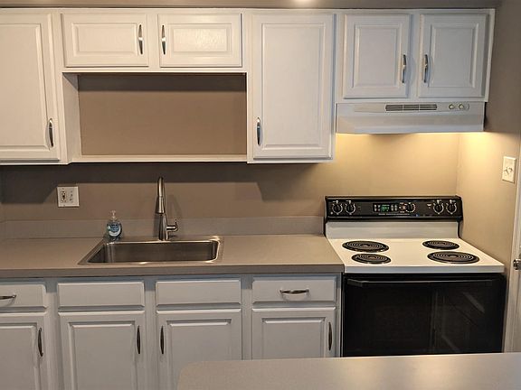New countertops, sink & faucet!