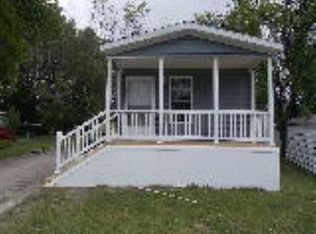1142 McKinley Ave, Grand Forks, ND 58201