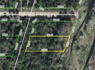 825 Pulerum Dr, Lake Placid, FL 33852