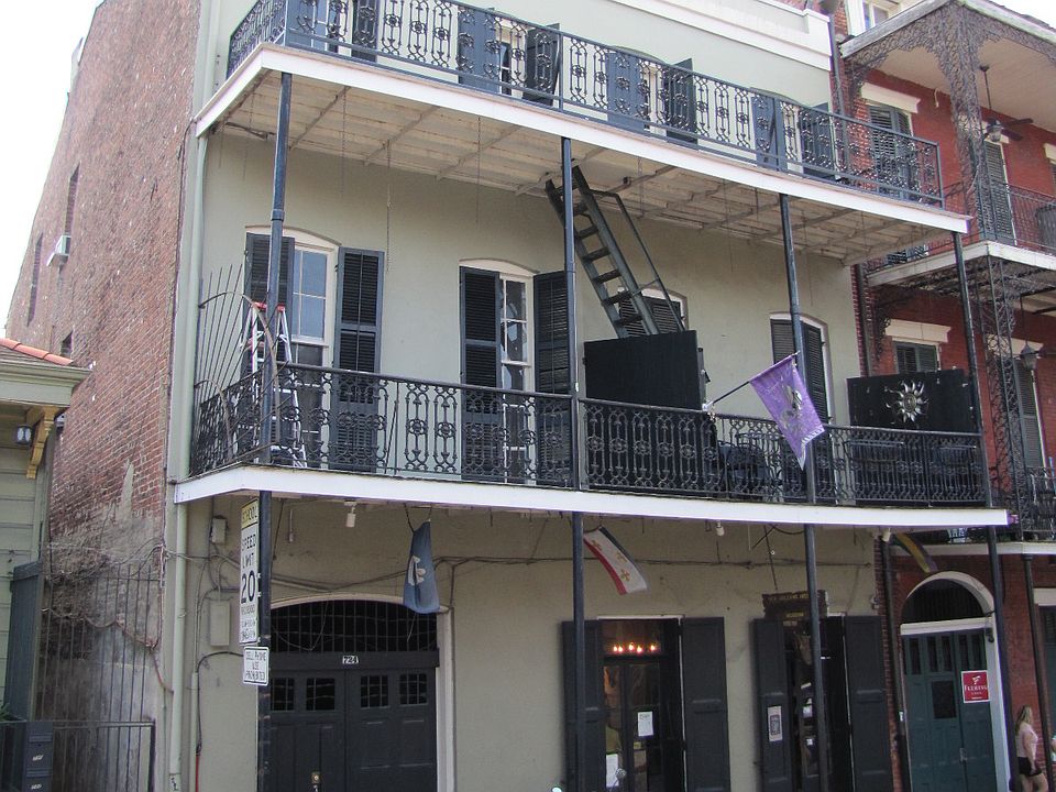Building Photo
