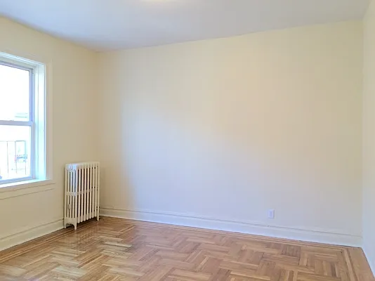 Rented by Uptown Flats LLC | media 8