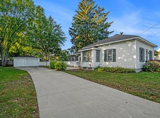 210 E Exchange St, Spring Lake, MI 49456