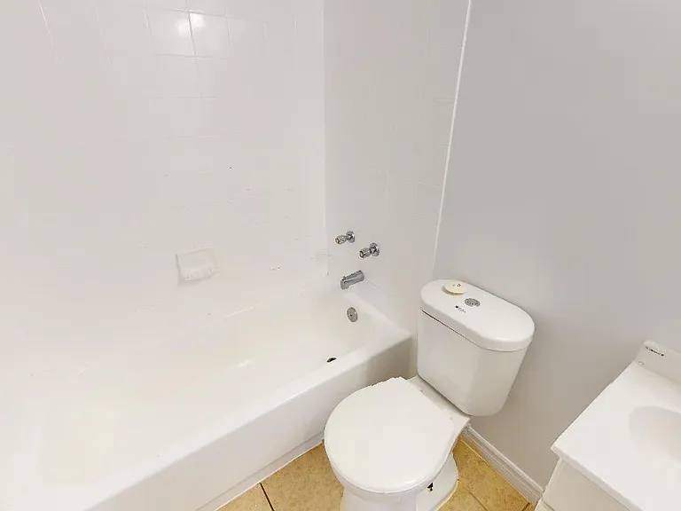 1230 Emperor Ave — Photo 13