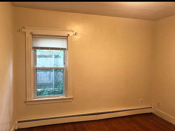 2nd image of 166 Glenwood Ave