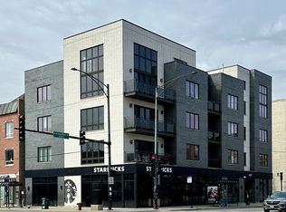1607 W Irving Park Rd #A3, Chicago, IL 60613