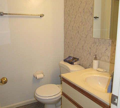 5th image of 2810 Lee Oaks Pl APT 102