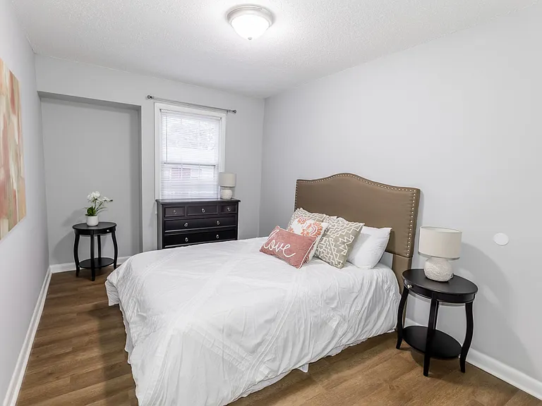 Graystoneplace Apartments — Photo 86