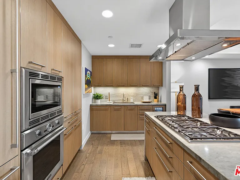 1755 Ocean Ave #702 — Photo 5