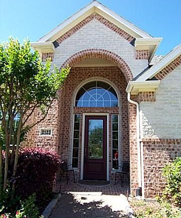 3rd image of 2123 Clearspring Dr N