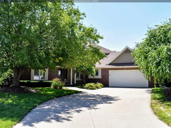 2921 S Lyons St, Sioux City, IA 51106
