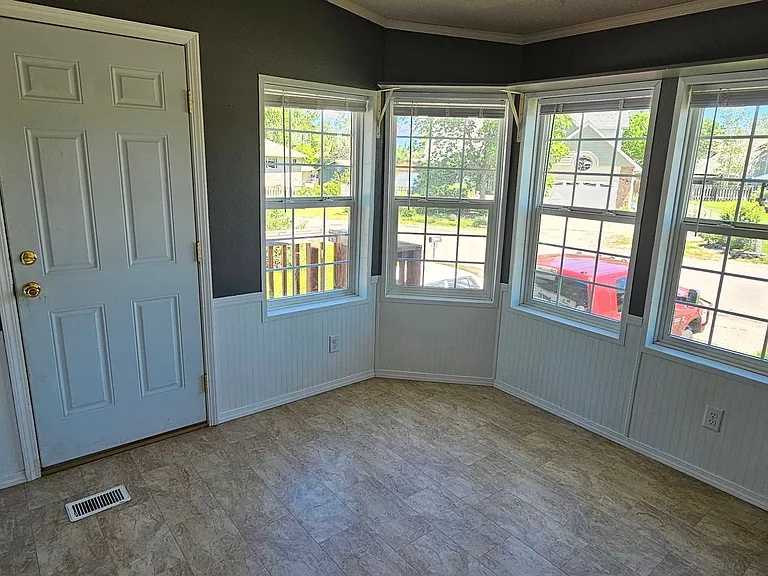 510 S Circle Dr — Photo 23