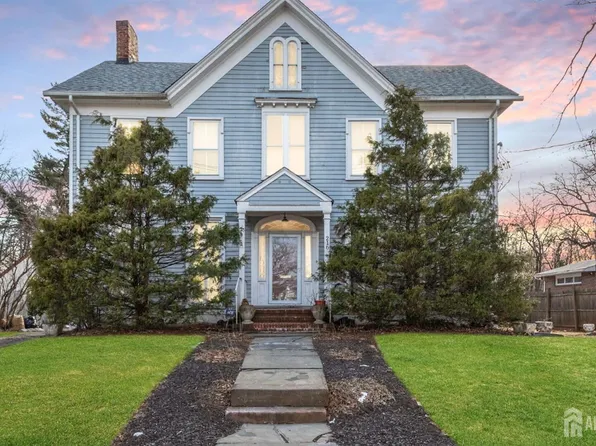 216 Elm Ave, Rahway, NJ 07065