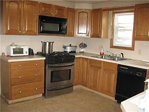 2nd image of 117 Bellwood Ave