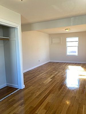 2nd image of 401 Beach 30 St #1