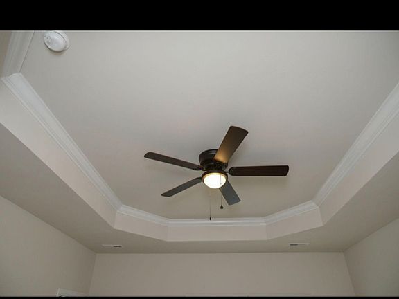 4th image of 1222 Ashbury St #1007B