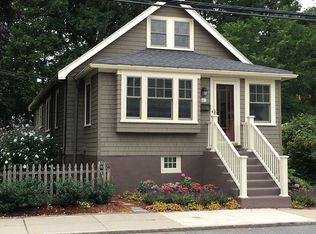 49 Edgemere Rd, West Roxbury, MA 02132