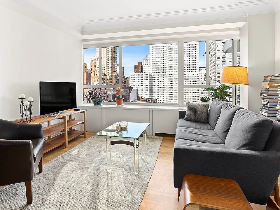 1st image of 200 E 66th St APT D1606