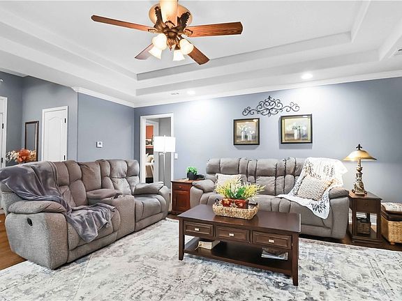 4th image of 8701 Ruth Ln