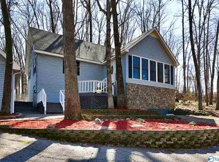 311 N Dayhill Rd, Harvest, AL 35749