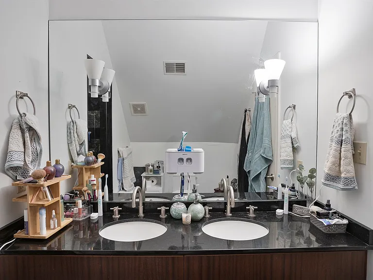 602 Shady Ave #3 — Photo 22