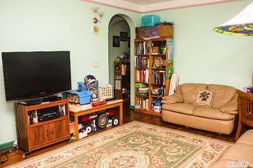 2nd image of 109-14 Ascan Ave #6K