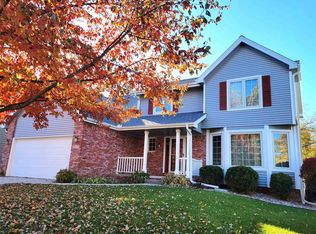 7033 Woody Creek Cir, Lincoln, NE 68516