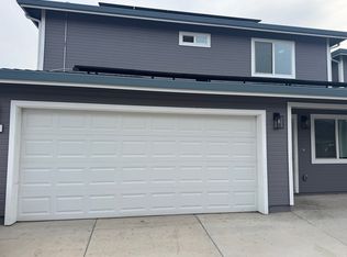 1914 Holly Dr, Lodi, CA 95242