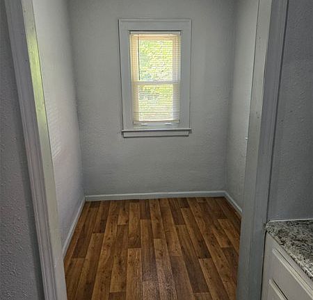 5th image of 15909 Woodingham Dr