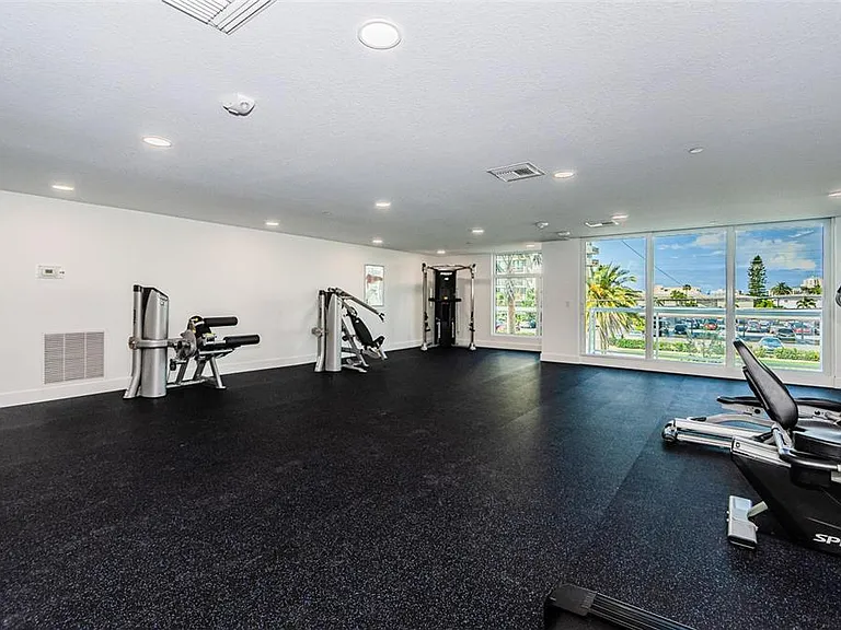 415 Island Way #509 — Photo 28